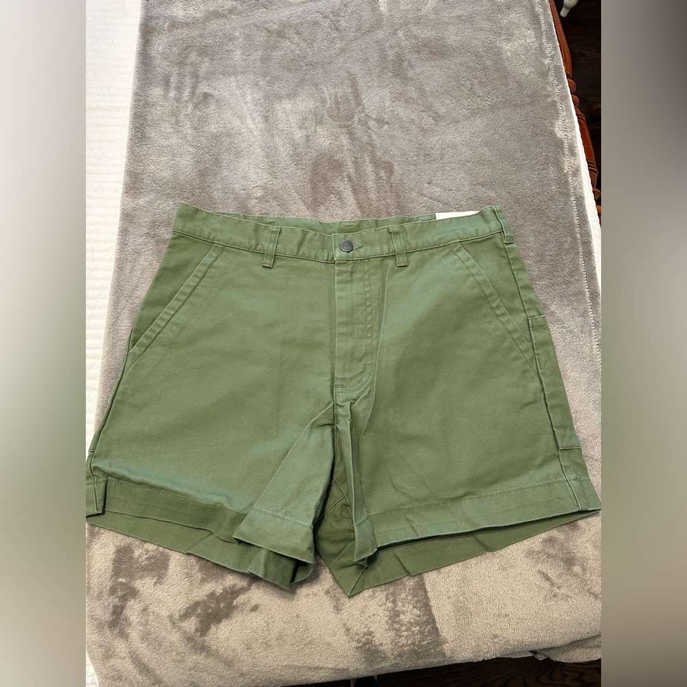M’s Stand Up Shorts- 5 in.